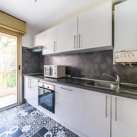 50m Monaco - Grimaldi Forum - Larvotto - Ai Beausoleil